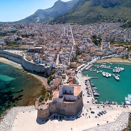 La Casetta Sul Mare Castellammare del Golfo Bagian luar foto